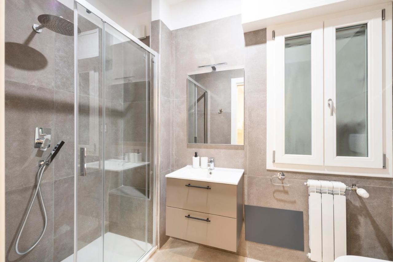 Easystayrome 10 Pax 3 Baths 1 Min From Metro Dış mekan fotoğraf