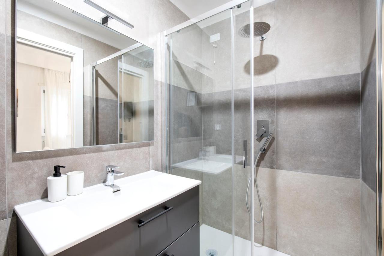 Easystayrome 10 Pax 3 Baths 1 Min From Metro Dış mekan fotoğraf